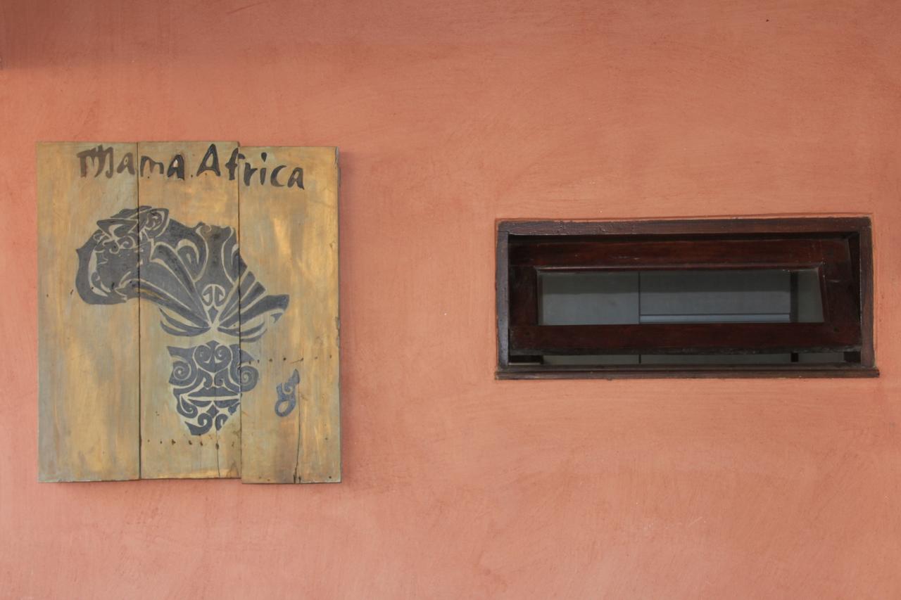 Mama Africa Hostel Florianópolis Exterior foto